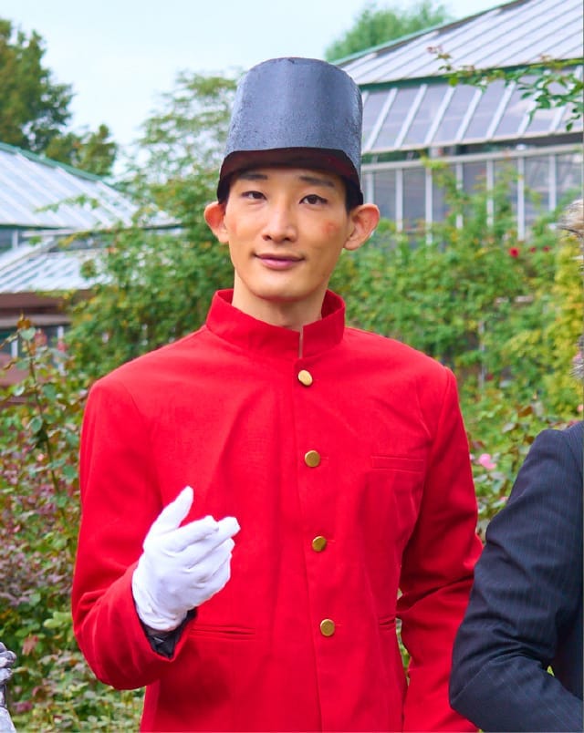 スタチューパフォーマー