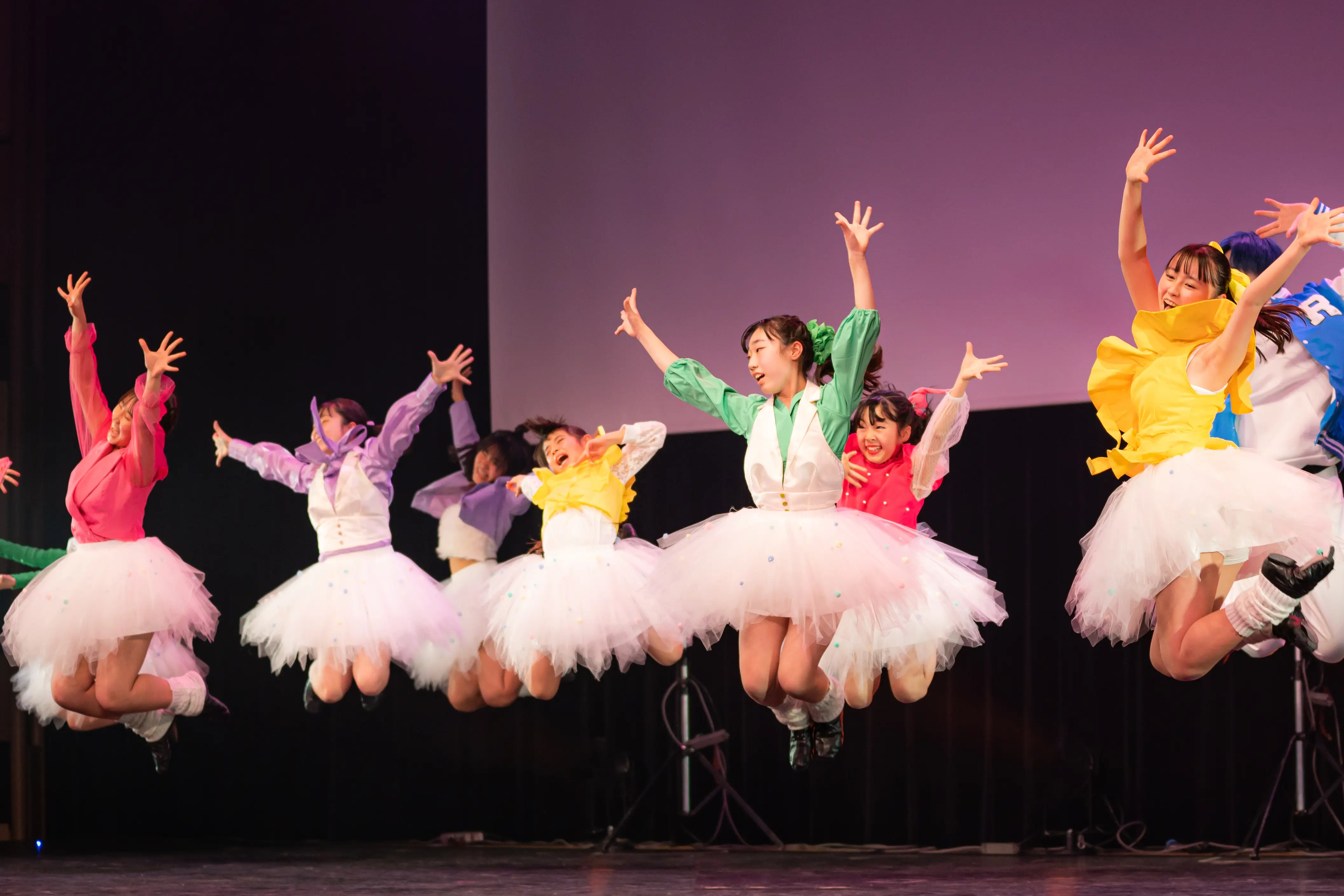 ダンススタジオhow to flyチーム写真